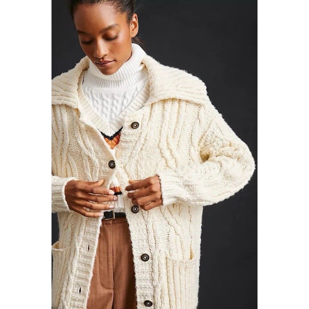 Anthropologie Pilcro Cable Knit Cardigan Sweater Womens Size Medium Button Cream